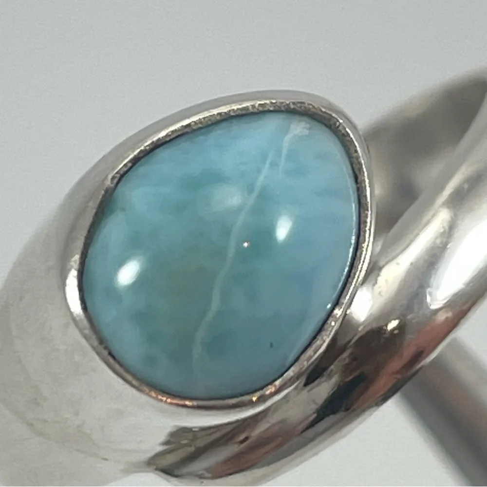 Unsigned stunning larimar